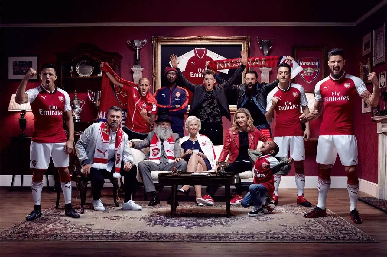 荒野迷城X街机恐龙联动上线，腾讯NBA主持美娜加盟代言