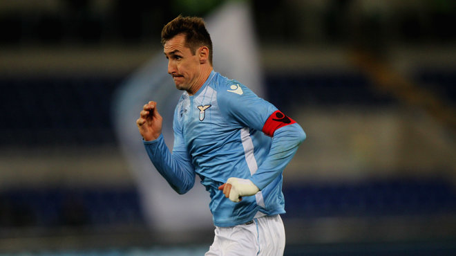 疯了？大年初一只在家族群抢红包？《PUBGM》白送你的龙年礼物你都不要？