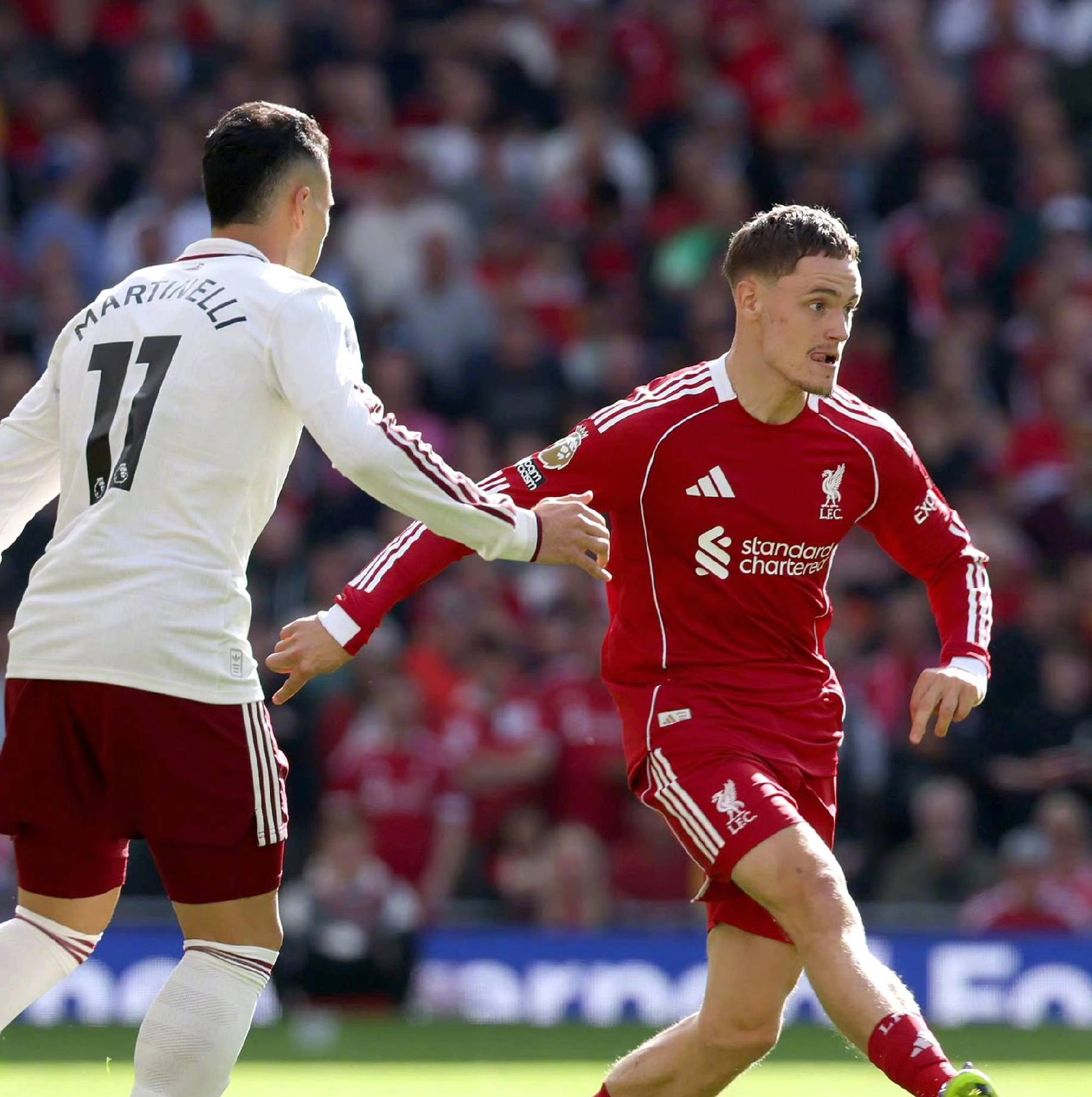 19岁状元狂砍27+5+5，英雄归来助力克莱纪录之夜独行侠险胜篮网